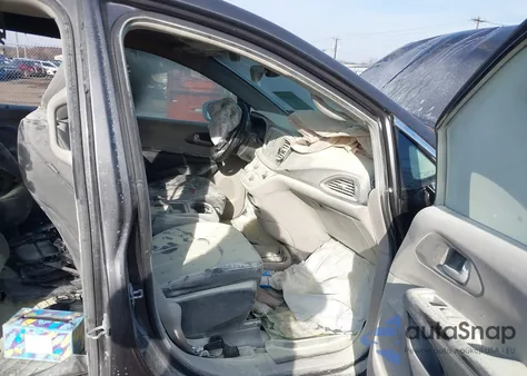 2019 Chrysler Pacifica Touring L from USA, damaged, VIN 2C4RC1BG2KR526461